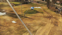 Spodní část sjezdovky skiareálu Karolinka