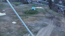 Spodní část sjezdovky skiareálu Karolinka