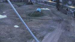 Spodní část sjezdovky skiareálu Karolinka