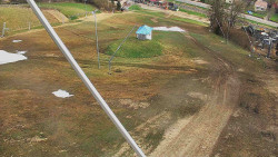 Spodní část sjezdovky skiareálu Karolinka