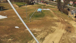 Spodní část sjezdovky skiareálu Karolinka