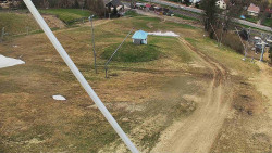 Spodní část sjezdovky skiareálu Karolinka