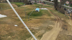 Spodní část sjezdovky skiareálu Karolinka