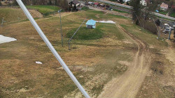 Spodní část sjezdovky skiareálu Karolinka