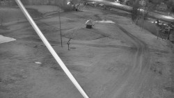 Spodní část sjezdovky skiareálu Karolinka