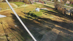 Spodní část sjezdovky skiareálu Karolinka