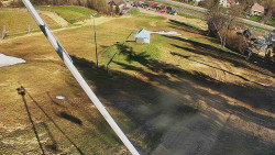 Spodní část sjezdovky skiareálu Karolinka