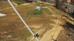 Spodní část sjezdovky skiareálu Karolinka