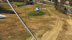Spodní část sjezdovky skiareálu Karolinka