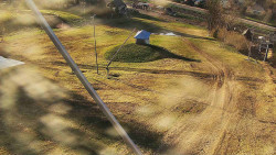 Spodní část sjezdovky skiareálu Karolinka