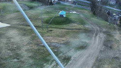 Spodní část sjezdovky skiareálu Karolinka