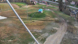 Spodní část sjezdovky skiareálu Karolinka