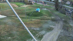 Spodní část sjezdovky skiareálu Karolinka