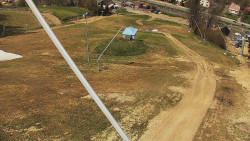 Spodní část sjezdovky skiareálu Karolinka