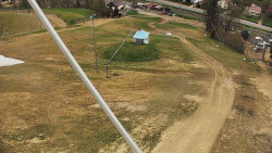 Spodní část sjezdovky skiareálu Karolinka