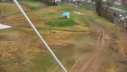 Spodní část sjezdovky skiareálu Karolinka