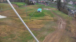 Spodní část sjezdovky skiareálu Karolinka