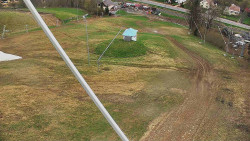 Spodní část sjezdovky skiareálu Karolinka