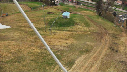 Spodní část sjezdovky skiareálu Karolinka