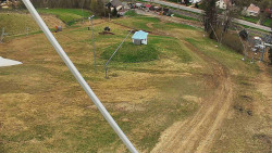 Spodní část sjezdovky skiareálu Karolinka