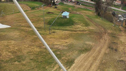 Spodní část sjezdovky skiareálu Karolinka