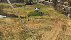 Spodní část sjezdovky skiareálu Karolinka