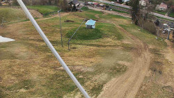 Spodní část sjezdovky skiareálu Karolinka