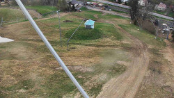 Spodní část sjezdovky skiareálu Karolinka