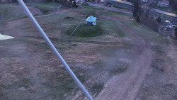 Spodní část sjezdovky skiareálu Karolinka