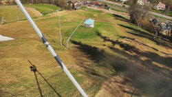 Spodní část sjezdovky skiareálu Karolinka