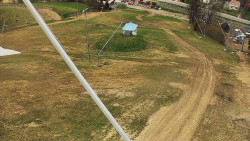 Spodní část sjezdovky skiareálu Karolinka