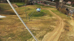 Spodní část sjezdovky skiareálu Karolinka