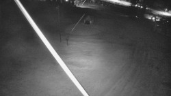 Spodní část sjezdovky skiareálu Karolinka