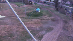 Spodní část sjezdovky skiareálu Karolinka