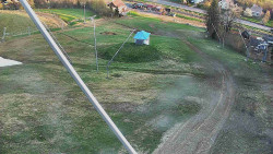 Spodní část sjezdovky skiareálu Karolinka