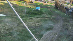 Spodní část sjezdovky skiareálu Karolinka