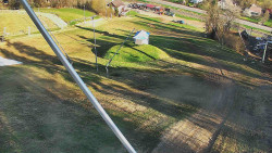 Spodní část sjezdovky skiareálu Karolinka