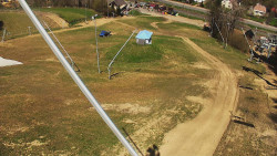 Spodní část sjezdovky skiareálu Karolinka