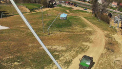 Spodní část sjezdovky skiareálu Karolinka