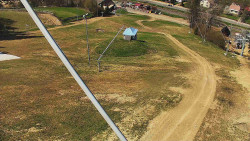 Spodní část sjezdovky skiareálu Karolinka