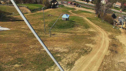 Spodní část sjezdovky skiareálu Karolinka