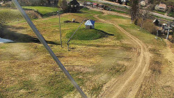 Spodní část sjezdovky skiareálu Karolinka