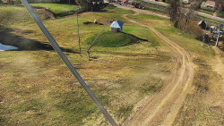 Spodní část sjezdovky skiareálu Karolinka