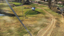 Spodní část sjezdovky skiareálu Karolinka