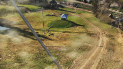 Spodní část sjezdovky skiareálu Karolinka