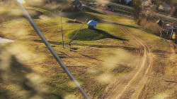 Spodní část sjezdovky skiareálu Karolinka