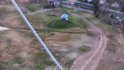 Spodní část sjezdovky skiareálu Karolinka