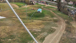 Spodní část sjezdovky skiareálu Karolinka