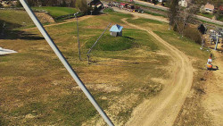 Spodní část sjezdovky skiareálu Karolinka