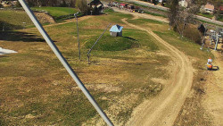 Spodní část sjezdovky skiareálu Karolinka